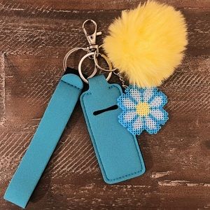 Handmade Baby Blue Daisy Keychain